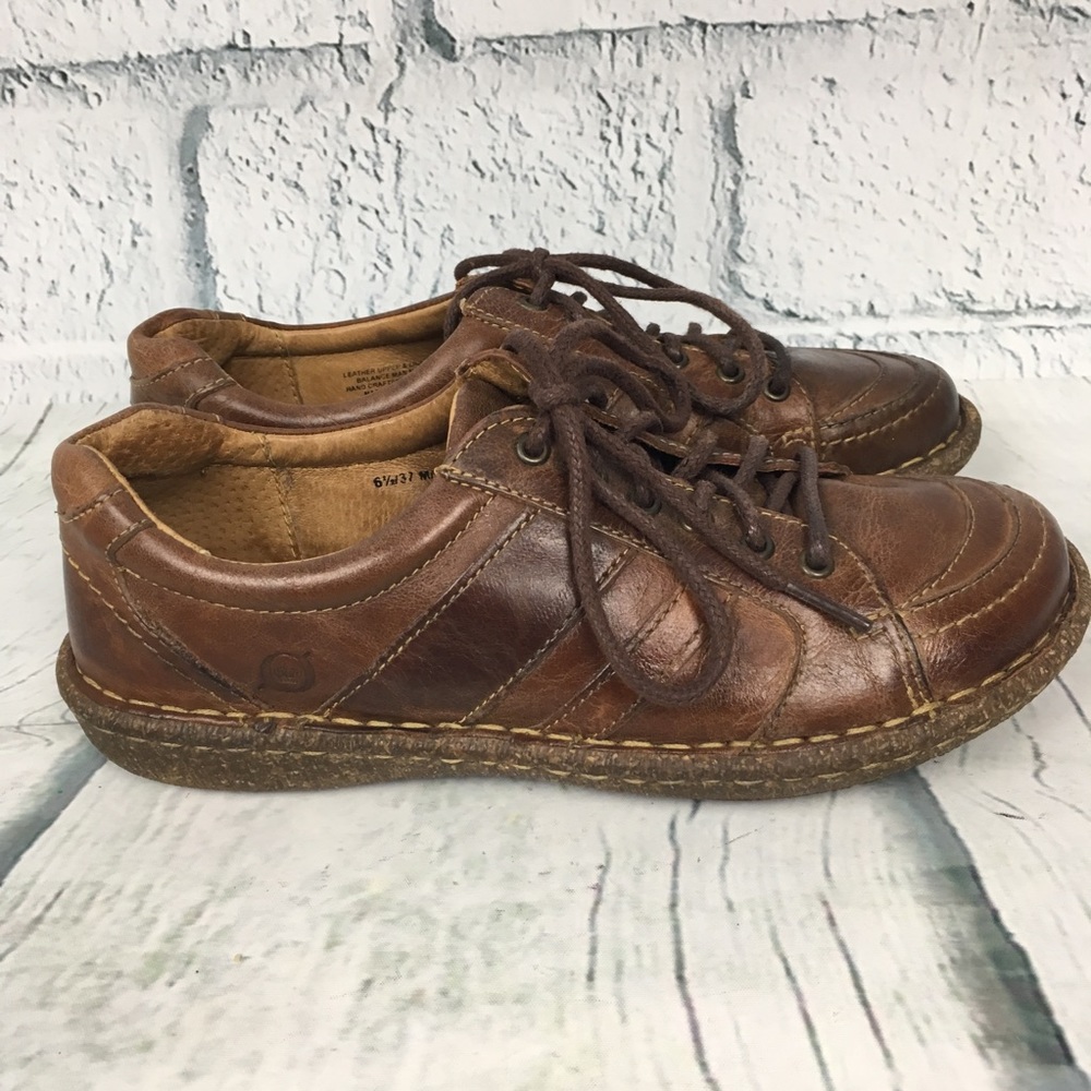 Born Brown Monona Lace Up Shoes So cute! Size 6.5